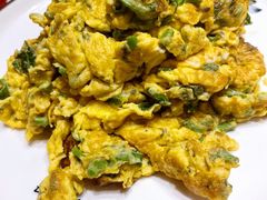 香椿炒鸡蛋-关东大厨老三熏鹅(新石店)