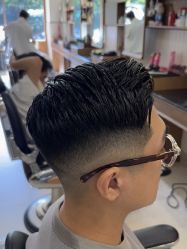 -MARTIN'S BARBER SHOP男士理发馆
