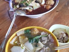 -不起眼麻辣烫凉皮店