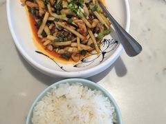 -泓历皇朝酒店(东亭店)