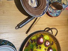 -洱火云南酸菜牛肉火锅(石景山当代商城店)