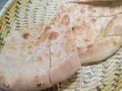 -巴依兄弟西域美食(机场店)