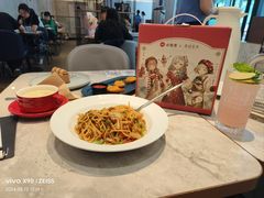 -必胜客(金鹰店)