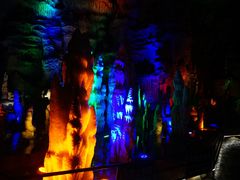 -泰安地下龙宫景区