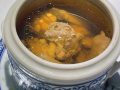 姬松茸老鸡汤-汤城小厨•粤菜•靓汤(金宝街店)