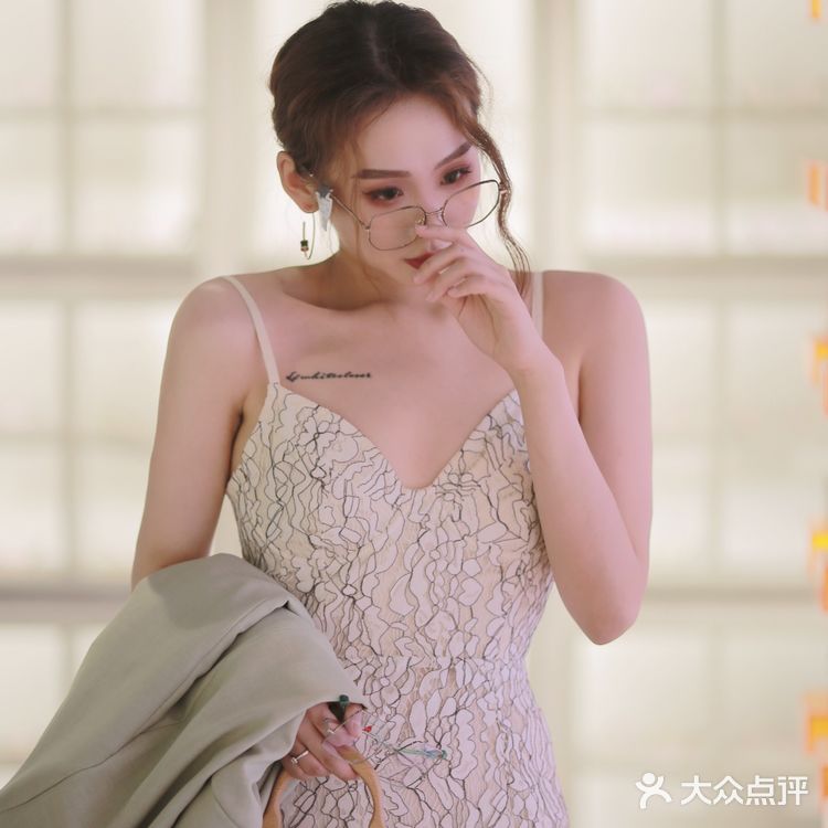 百元凹造型的秘密武器！眼镜店