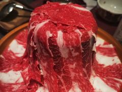 -牛YO寿喜烧·铁板烧和牛火锅自助(市府恒隆店)