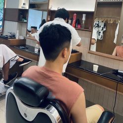 -MARTIN'S BARBER SHOP男士理发馆