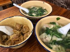 小青菜百叶丝汤馄饨-山北老老头馄饨