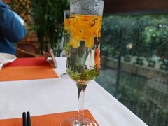 兰花绿芽茶-若蘭慈·无国界素食料理(欢乐海岸店)