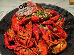 -巴厘龙虾·榜首油焖大虾(音乐学院·沿江酒馆店)