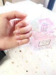 -哆啦美睫美甲工作室