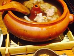 -云海肴·汽锅鸡·云南菜(天山百盛优客店)