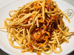 -江渔儿酸菜鱼(龙华百佳华店)