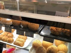 -白玉兰食品(中山公园龙之梦店)