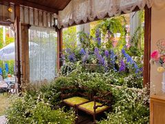 -Lamant Manor已闻花名关於蓝