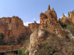 -彩色沙林风景区