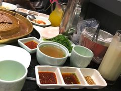 -猪啊牛呀羊啊铜盘烤肉(正大广场店)