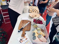 -皇冠幸福里动物奶油生日蛋糕(万达店)