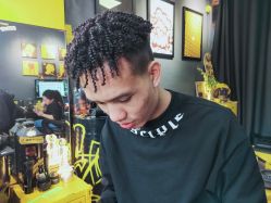-贝勒爷专业男发
