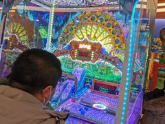 -爱玩嘉年华(龙湖曲江天街店)