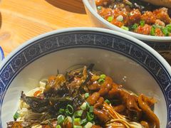 -沪西老弄堂面馆(定西路店)