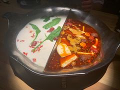 台式麻辣锅-湊湊火锅·茶憩(杭州湖滨银泰in77店)