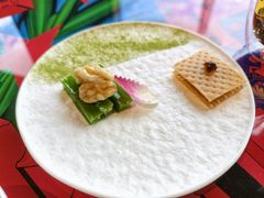 冷菜双拼（鹅肝春卷脆皮&龙豆鲜桃仁）-上海滩餐厅(BFC外滩金融中心店)