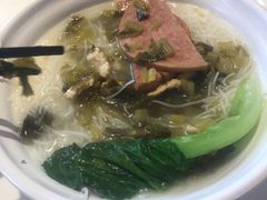 雪菜肉絲湯米粉-港风堂茶餐厅(深圳湾口岸店)