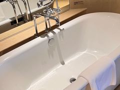 -上海佘山世茂艾美酒店