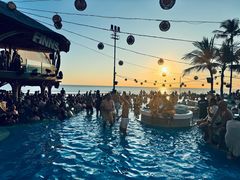 -FINNS Beach Club