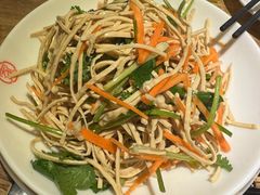 香菜云丝-有家酸菜鱼(苏州独墅湖星湖天地店)
