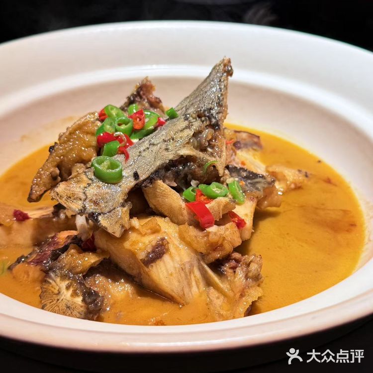 一口穿越时光，又勾起乡愁的腊肉