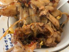 肥肠牛蛙砂锅-马头巷·食景园(苏州总店)