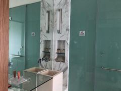 -上海滴水湖皇冠假日酒店