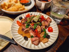 蒜香鱿鱼-Brut Eatery Wine Bar & Restaurant (建国东路店)