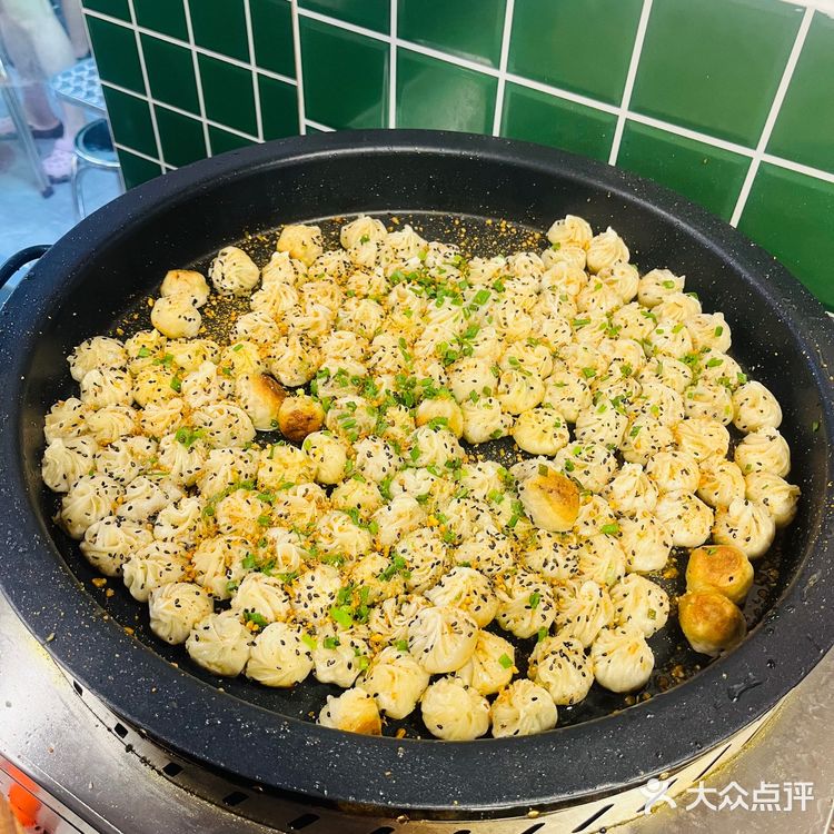 好吃的拇指生煎包