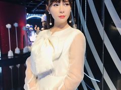 -厦门帷幕开啦红地毯蜡像艺术馆