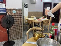-濠轩阁特色生蚝火锅(水湾路店)