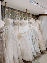 点击看大图 -GRACE KELLY婚纱与礼服(北京店)