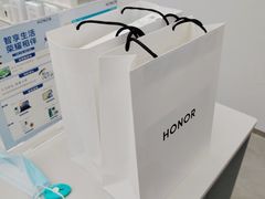 -荣耀授权体验店(双井富力店)