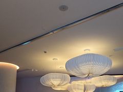 -涨巢·潮玩水疗局