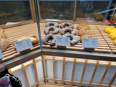 -木子木水日式烫面包(世界城光谷店)