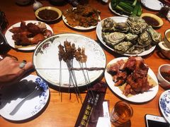 -东北小板凳地摊烧烤(泰来街店)