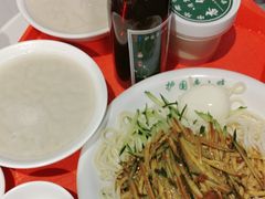 -护国寺小吃店(红莲南路店)