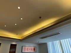 -梅花香里大酒店(郁金香路店)