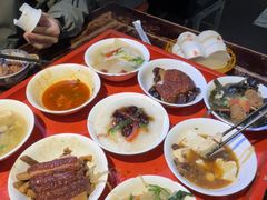 -蓝田九大碗民俗食府(蓝田店)