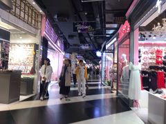-南京时尚莱迪购物广场(正洪街店)