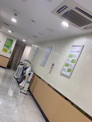 -苗医生专业祛痘·皮肤管理