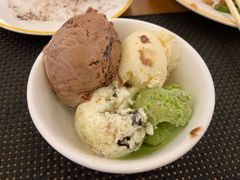-昆山裕元花园酒店·温莎西餐厅